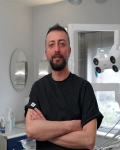  UZ.DR.DT Ali Rıza KOLBAŞ dentist in Özel Ankyra Dental Ağız ve Diş Sağlığı Polikliniği Ankara