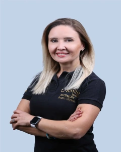  Yrd. Doc. Dr. Banu Uysal dentist in Özel Smile İzmir Ağız ve Diş Sağlığı Polikliniği Izmir