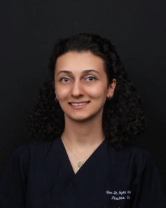  Uzm. Dt. Feyza Aksu Olcay dentist in Özel Dent X Ağız ve Diş Sağlığı Polikliniği 5.Levent Şubesi Istanbul