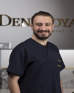  Dt. Levent SAVRAN dentist in Özel Dentroyal Ağız ve Diş Sağlığı Polikliniği Izmir