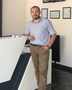  Dr. Dt. Mustafa DAĞ dentist in Özel Marmarismile Ağız ve Diş Sağlığı Polikliniği Muğla