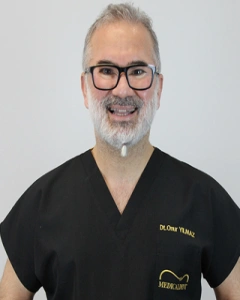  Dt. Onur Yılmaz dentist in Özel Medicaldent Ağız ve Diş Sağlığı Polikliniği Izmir