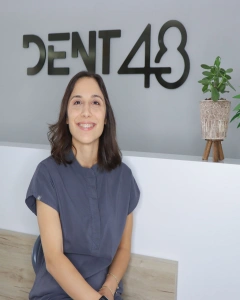  Özge Akay dentist in Özel Dent 48 Ağız ve Diş Sağlığı Polikliniği Muğla