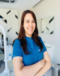  Safiye Öztürk dentist in Dentilla Ağız ve Diş Sağlığı Polikliniği Izmir