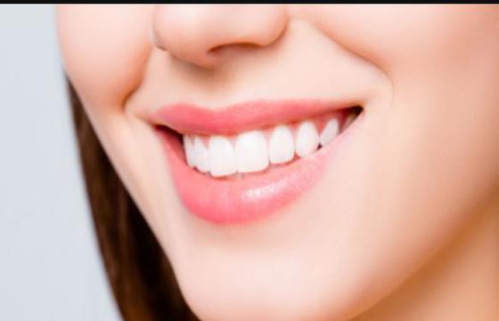 Dental Aesthetic Teeth Smile Makeover